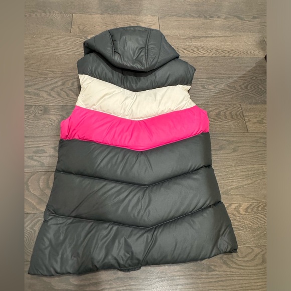 Women’s Nike Vest With Hood and pockets Size Small - Picture 4 of 6
